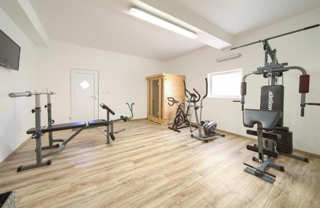 Apartments Braut Krk Крк Экстерьер фото